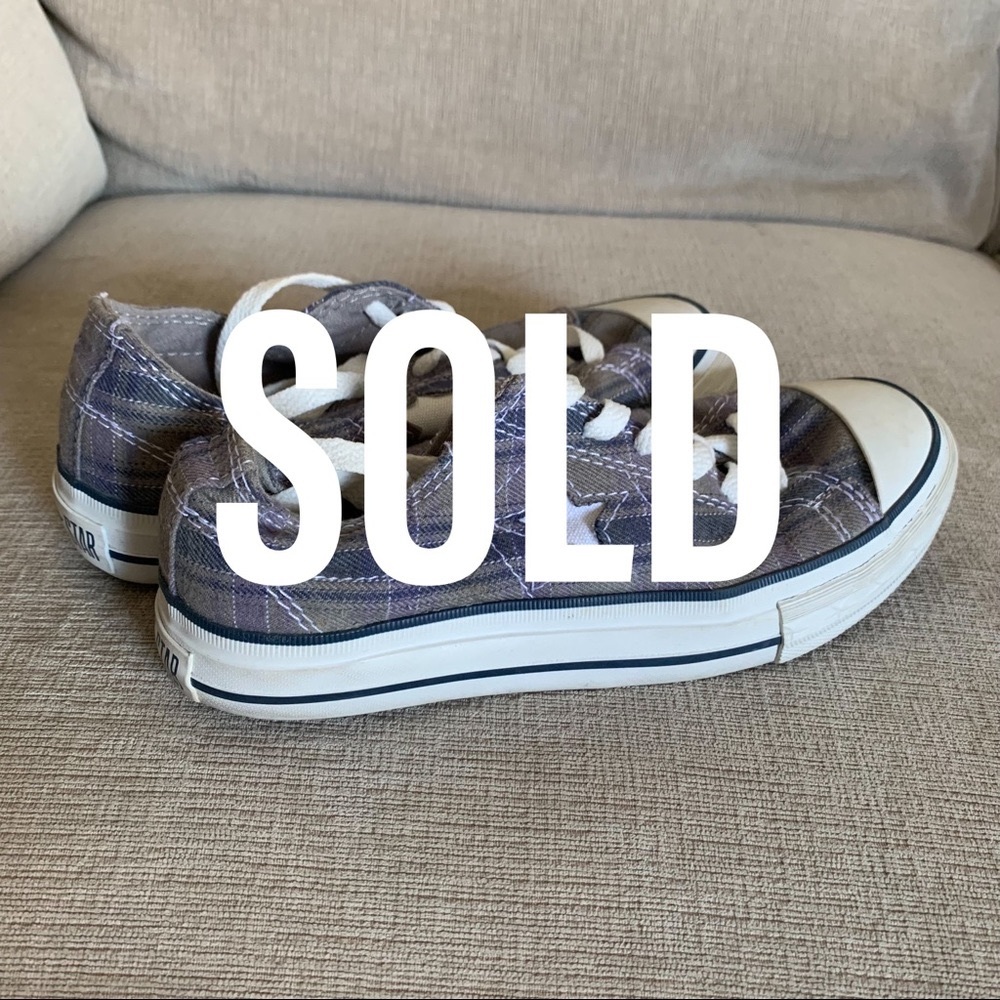 Converse One Star Sneakers